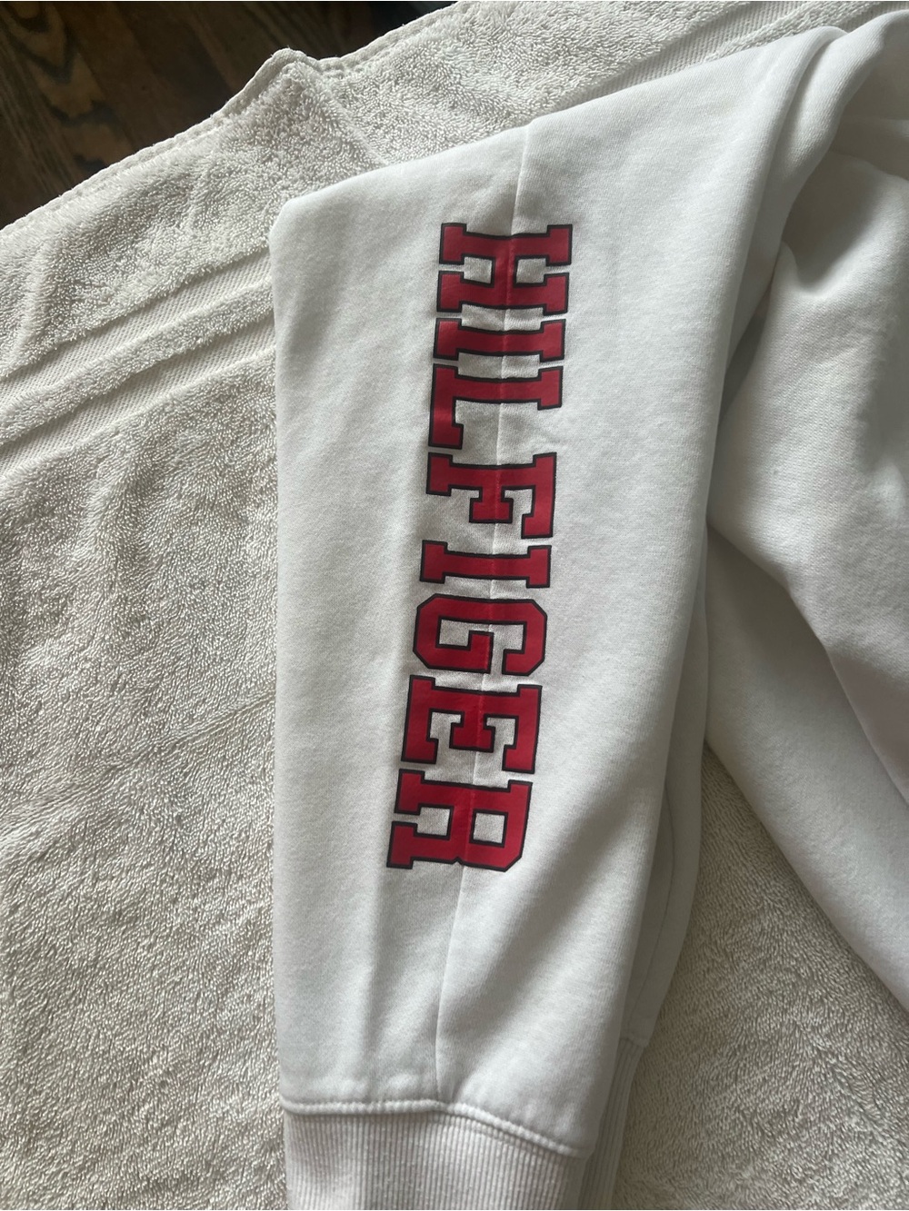 Women Tommy Hilfiger White Crewneck Sweatpants with Red Sleeve Logo